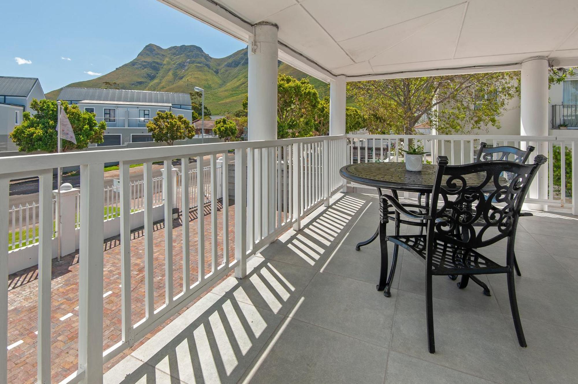 Oude Schuur Boutique Guesthouse Hermanus Extérieur photo